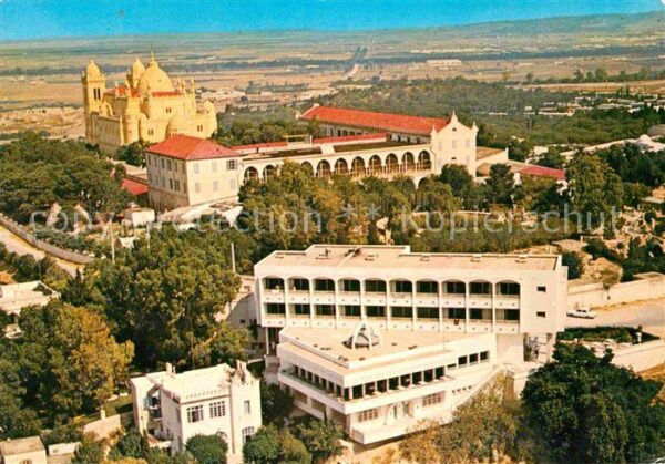 Carthage Karthago La Cathedrale et l_Hotel Reine Didon