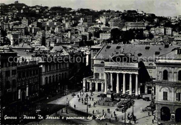 Genova Genua Liguria Piazza De Ferrari e panorama del Righi