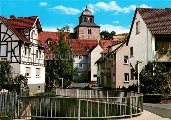 Ronshausen Ortspartie mit Kirche