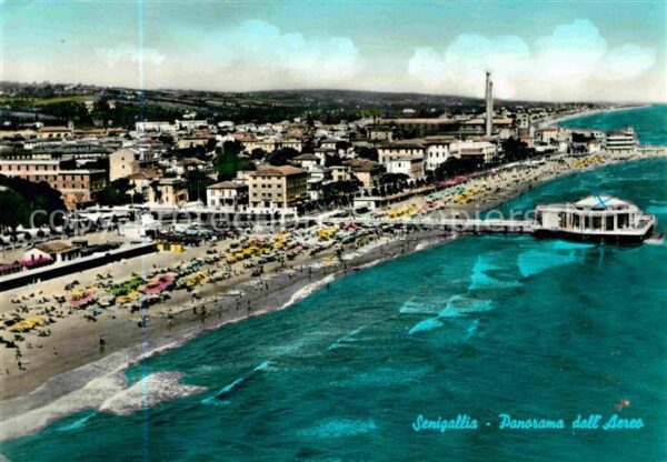 Senigallia Fliegeraufnahme mit Strand und Seebrück