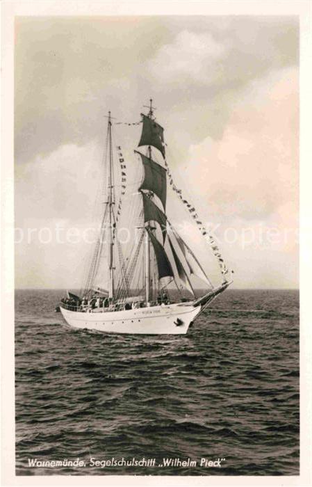 Segelschiffe Wilhelm Pieck Warnemünde