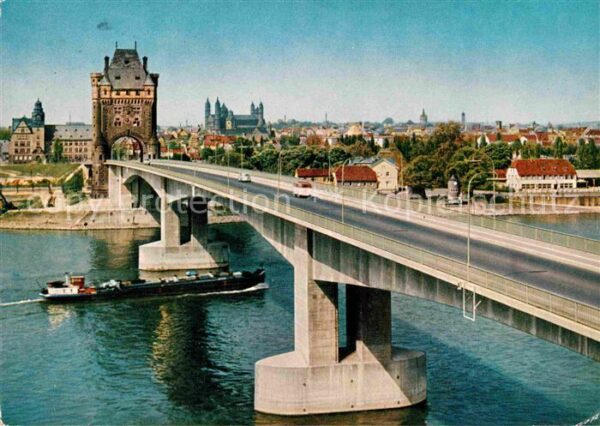 Worms Rhein Stadtbild mit Nibelungenbrücke
