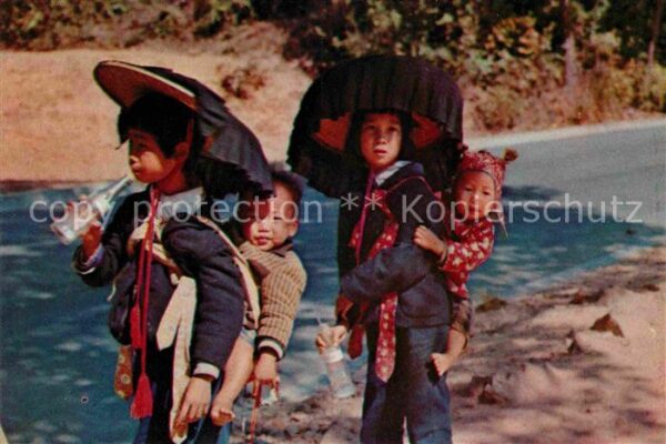 Hong Kong Children in Lama Chow
