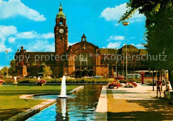 Wiesbaden Hauptbahnhof Wasserspiele