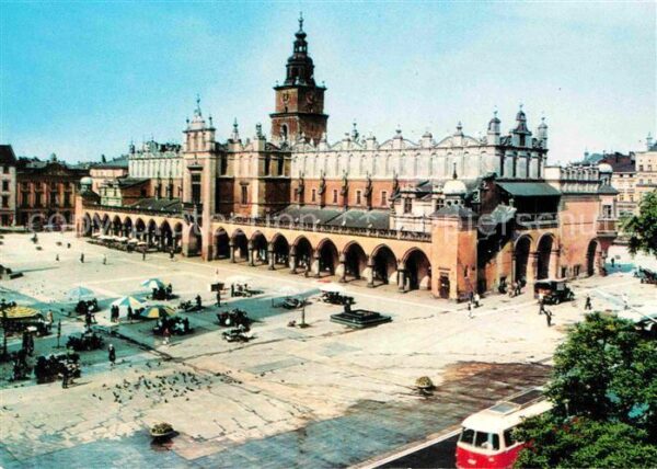Krakow Krakau Sukiennice Tuchhallen