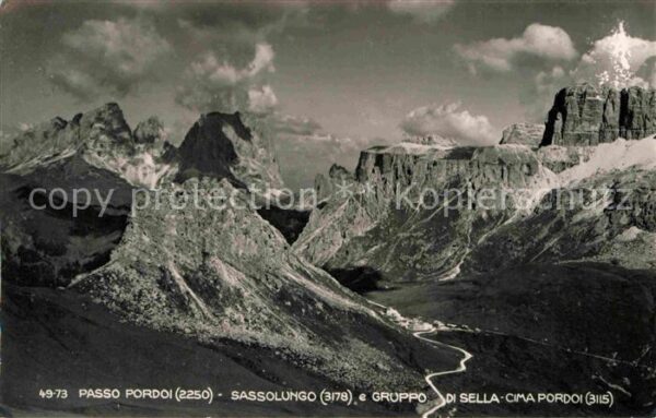 Passo Pordoi Sassolungo e Gruppo di Sella-Cima-Pordo