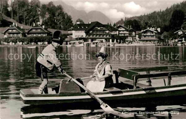 Koenigsee Berchtesgaden Seelände mit Untersberg