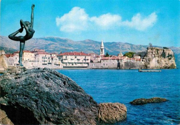 Budva Skulptur am Meer