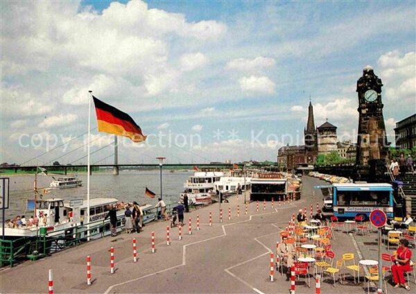 Duesseldorf Hafenpartie