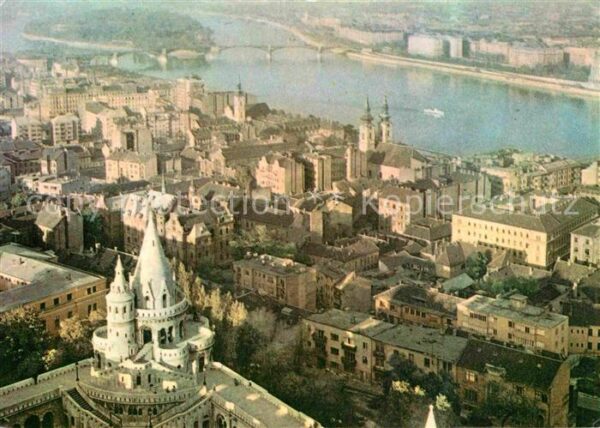 Budapest Fliegeraufnahme Donaupartie mit Fischer