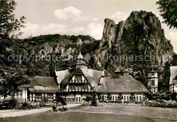 Bad Muenster Stein Ebernburg Bäderhaus im Kurpark mit Rheingrafenste
