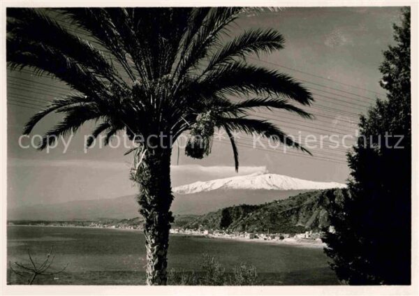 Taormina Sizilien La rada e L_Etna