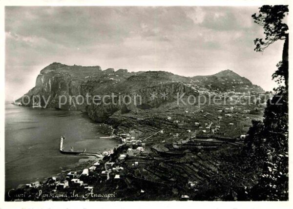 Anacapri Fliegeraufnahme mit Hafen