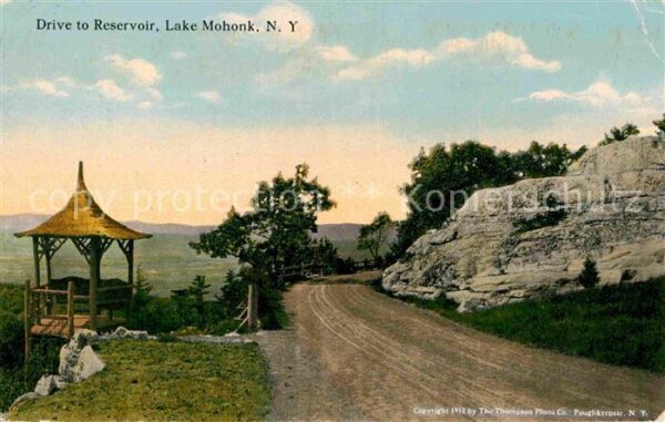 Poughkeepsie New York Drive to reservoir Lake Mohonk