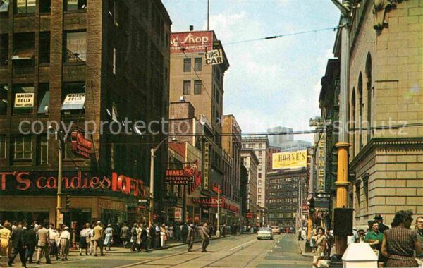 Pittsburgh Downtown Fifth Avenue