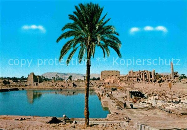 Luxor Louqsor Louksor Holy Lake at Karnak Temple Historische