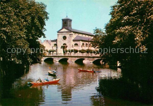 Nismes Eglise Pont sur l'Eau Noire Canoe