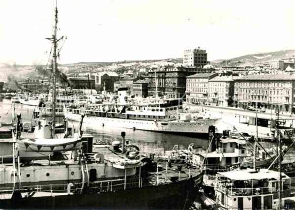 Rijeka Fiume Hafen