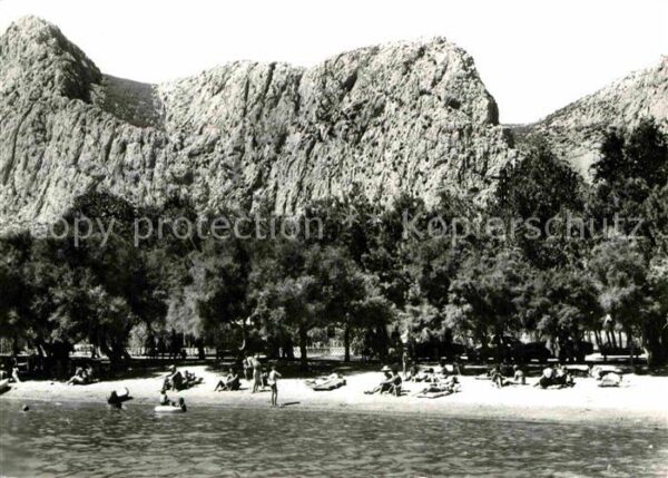 Omis Strand