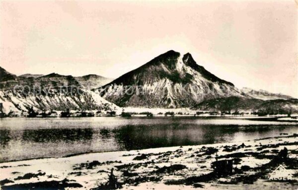 Ain-Sefra Ouarka Le Lac et la Montagne de Sel