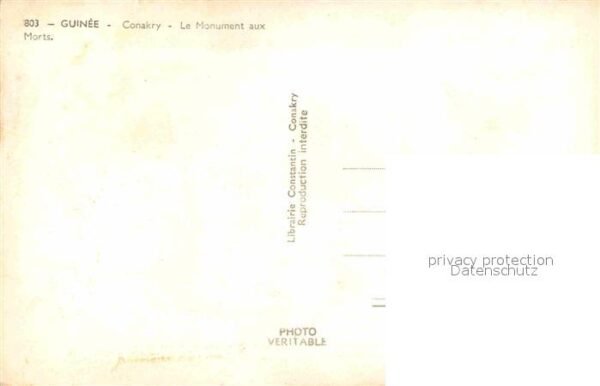 Conakry Monument aux Morts Kriegerdenkmal – Bild 2
