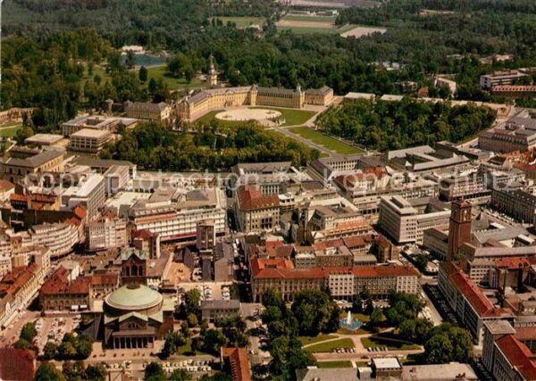 Karlsruhe Baden Stadtbild mit Schloss Fliegeraufnahme