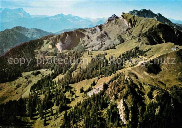 Lenggries Brauneckgipfel mit Benediktenwand Ammer