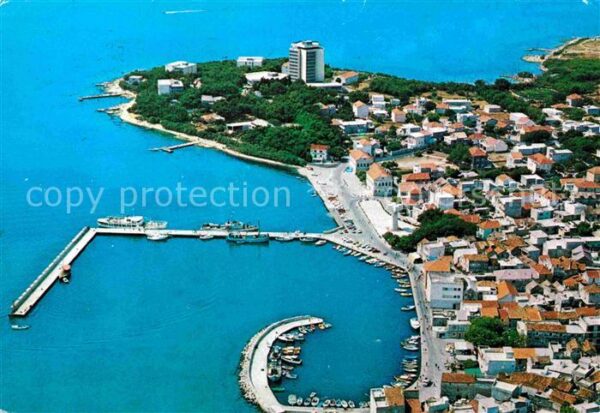 Vodice Fliegeraufnahme mit Hafen