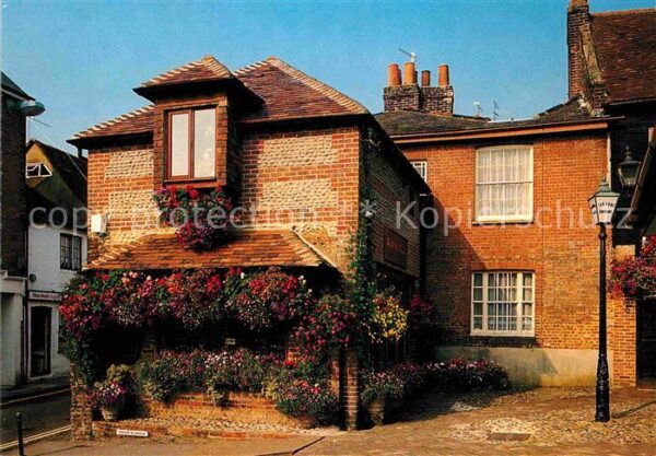 Arundel 9 Tarrant Square Jewellery Dolls House