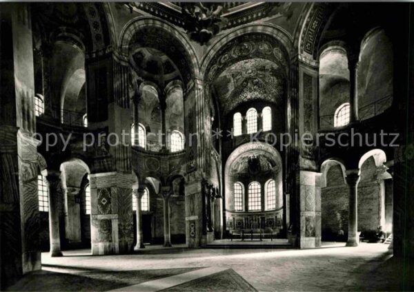 Ravenna Italia S. Vitale Interno