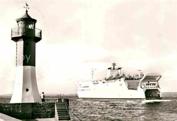 Faehre Ferry Bac Traghetto-- Rügen Molenspitze Sassnitz