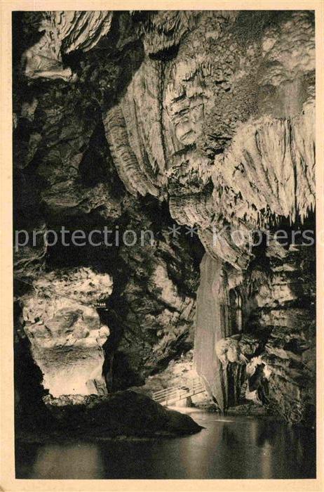 Hoehlen Caves Grottes Padirac Lac de la Pluie Poesie