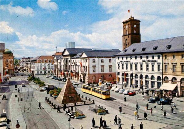Strassenbahn Karlsruhe Marktplatz Rathaus