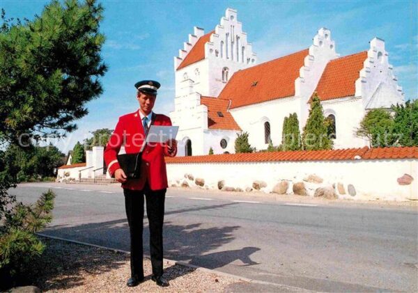 Postbote Brieftraeger Danmark Postbud Landsbykirke Dänemark