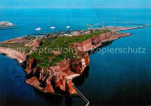 Helgoland Fliegeraufnahme mit Hafen Felsen