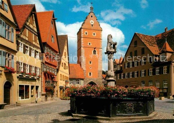 Dinkelsbuehl mit Löwenbrunnen