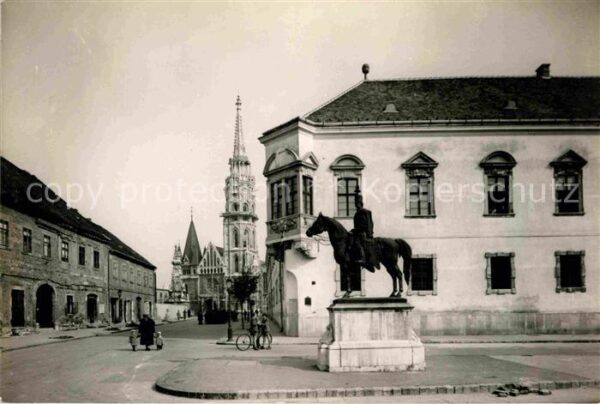 Budapest Burgmuseum Matthiaskirche Denkmal Reite