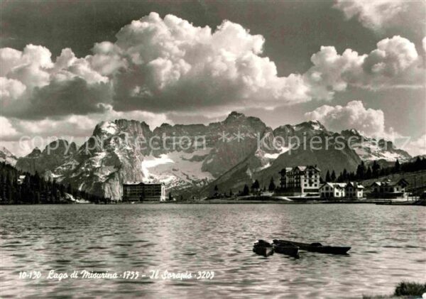 Lago di Misurina Blick über den See mit Sorapis