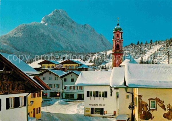 Mittenwald Bayern Pfarrkirche St Peter und Paul mit fresk