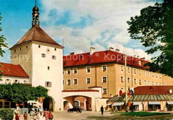 Laufen Salzach Schlossplatz