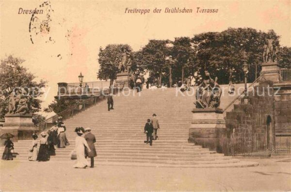 Dresden Freitreppe der Br?hlschen Terrasse