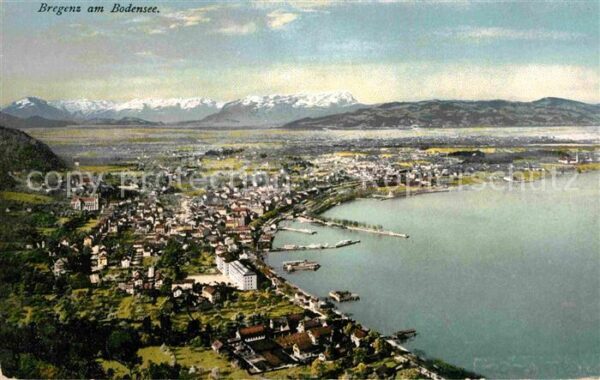 Bregenz Bodensee Fliegeraufnahme mit See und Alpen