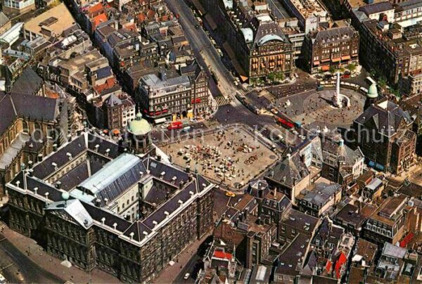 Amsterdam Niederlande Fliegeraufnahme Dam met het Koninklijk
