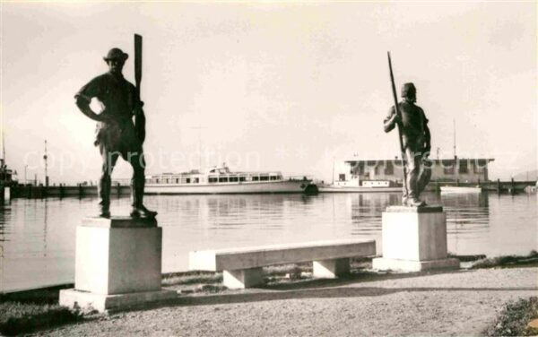 Balatonfuered Revesz es Halasz c. szobrok Denkmal Sta