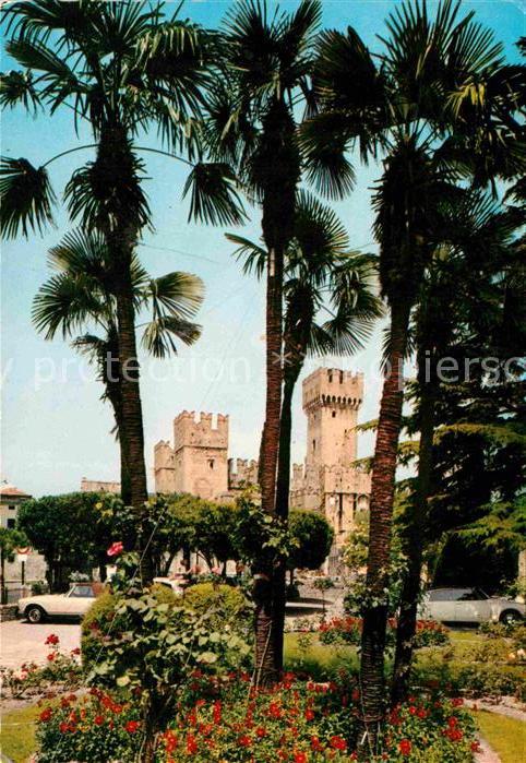 Sirmione Lago di Garda Il Castello Schloss Palmen