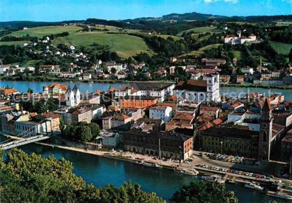 Passau Dreiflüssestadt Blick vom Oberhaus auf