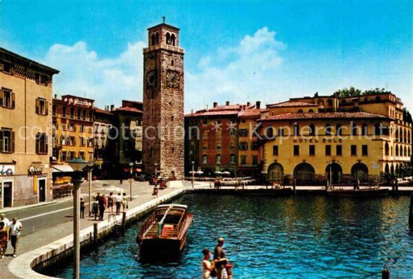 Riva del Garda Il Porto Hafen Turm Hotel