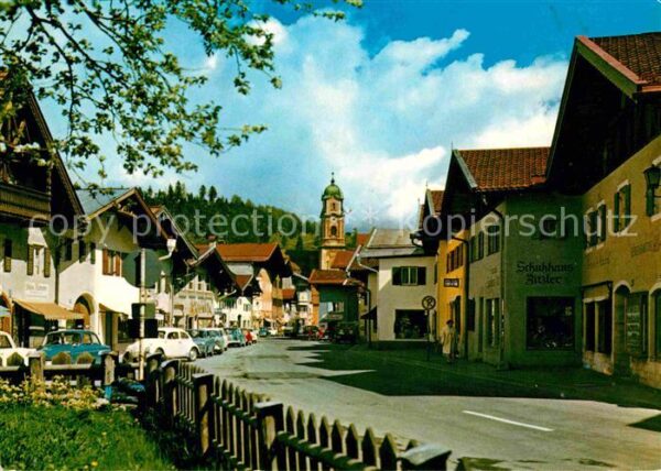 Mittenwald Bayern Häuserpartie am Obermarkt Lüftlmalerei