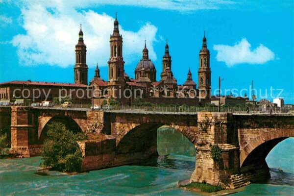 Zaragoza Saragossa Espana Puente Piedra Ebro