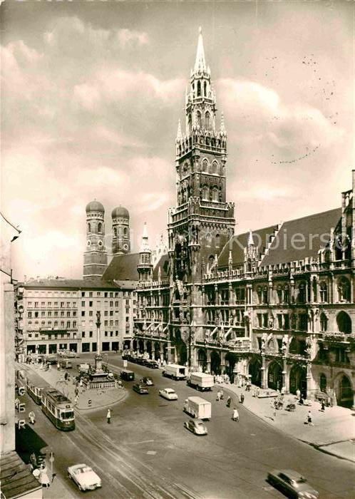 Muenchen Rathaus Türme Frauenkirche